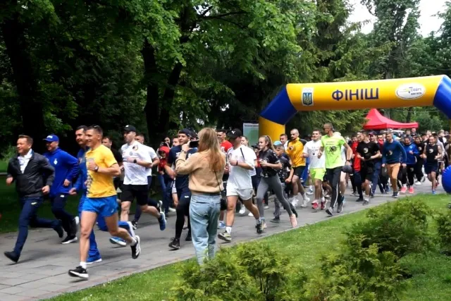У Луцьку відбувся благодійний забіг «Захистимо свій кордон» (фото, відео)