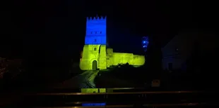 Особливий вечір: сьогодні Луцький замок засяє синьо-жовтим