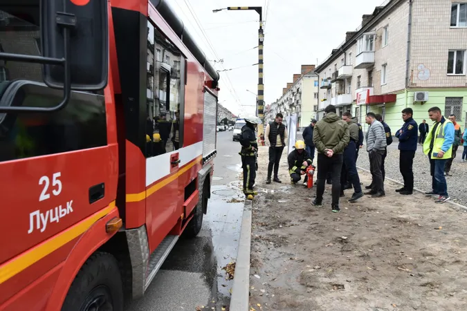У Луцьку протестували гідранти, встановлені на проспекті Волі (фото, відео)
