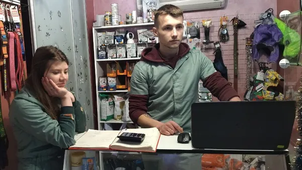Взяв кредит та відкрив ветклініку: переселенець з Херсона лікує тварин у Луцьку (фото, відео)
