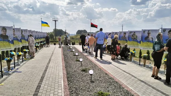 На Волині відкрили Алею слави загиблим Захисникам України (фото)