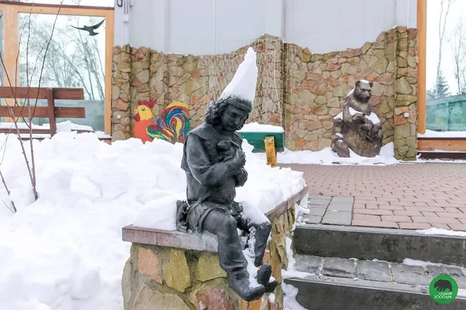 У Луцькому зоопарку «ловили» останні зимові кадри (фото)