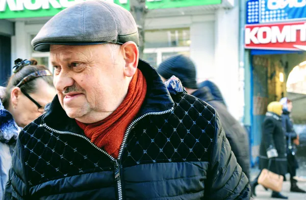 Підвищення «мінімалки» до 3 200: як реагують лучани