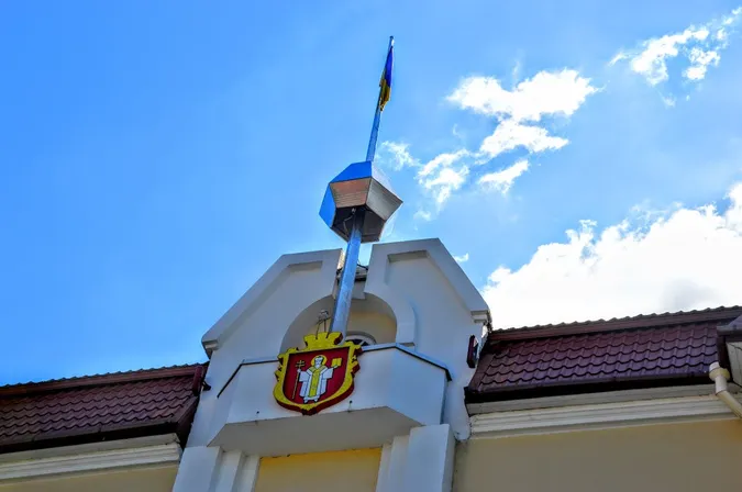 Тендер Луцькради виграла «фірма» колишнього радника міського голови без потрібних документів