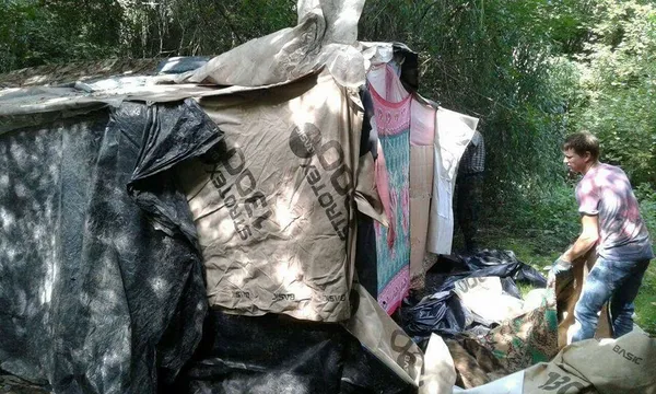 У Луцьку знесли «житловий квартал» на березі Стиру (фото)