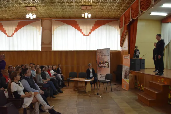 Фізкультура по-новому: Олександр Педан провів тренінг для луцьких вчителів (фото)