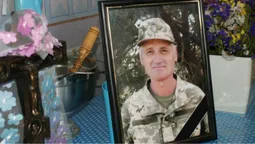 «На свято повернувся в домовині»: на Волині провели в останню путь воїна Михайла Беня