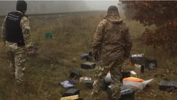 На Волині з потяга викинули пакунки із сигаретами (фото)