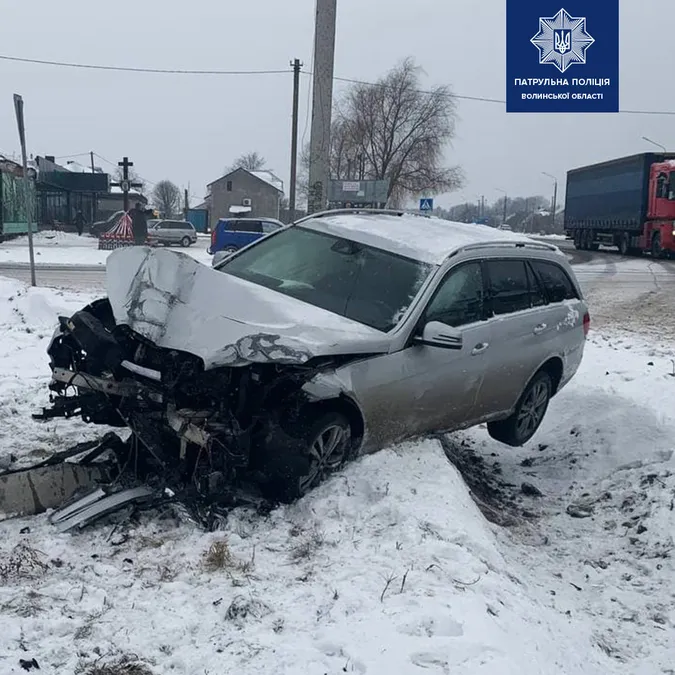 На Волині за січень у ДТП травмувалися 29 людей, ще двоє – загинули