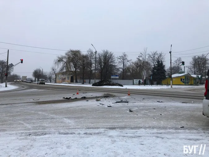 У Нововолинську сталася аварія за участю двох бусів (фото, відео)