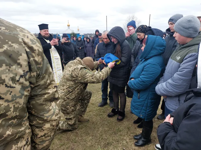 На Волині попрощалися із юним воїном Владиславом Юхимовим (фото)