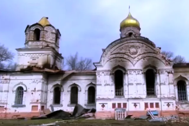 Орки зробили штаб у церкві, після них там знайшли понівечені тіла (відео)