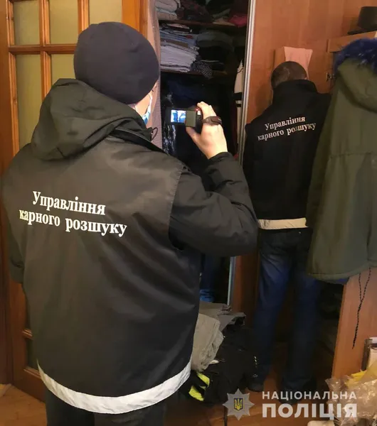 У Луцьку затримали двох розбійників, які пограбували ковельчанина (фото, відео)