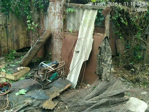 У старій частині Луцька влаштували смітник (фото) 