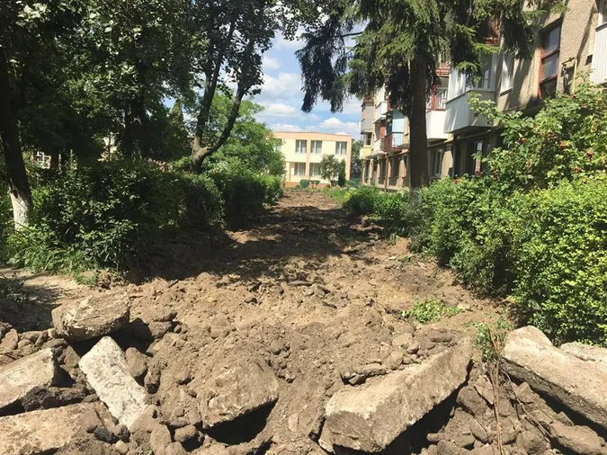 У Луцьку розпочали ремонт вулиць Волі та Чехова (фото)