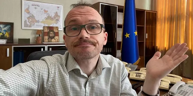 Рада під аплодисменти звільнила Малюську з посади голови Мін'юсту