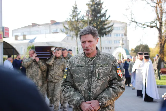 Був у всьому попереду: Луцьк попрощався із Мартензом (фото, відео)