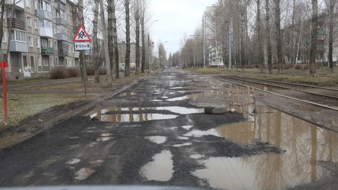 У Луцьку просять відремонтувати вулицю Мамсурова