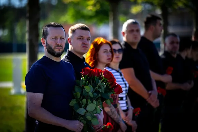 Тарас Шкітер узяв участь у похованні 12 воїнів, чиї імена поки невідомі