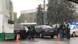 У центрі Луцька – аварія: утворився великий затор (фото)