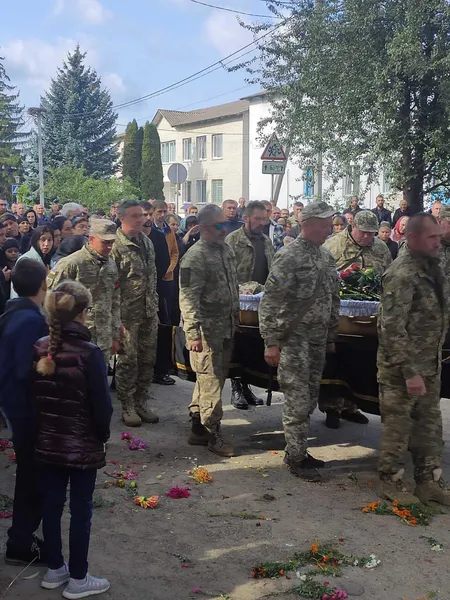 Волиняни провели в останню дорогу Героя Сергія Мельника (фото)