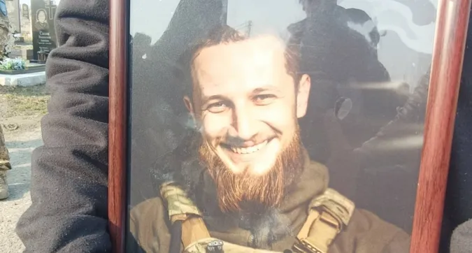 У Луцькому районі попрощалися із молодим воїном Станіславом Романенком (фото)