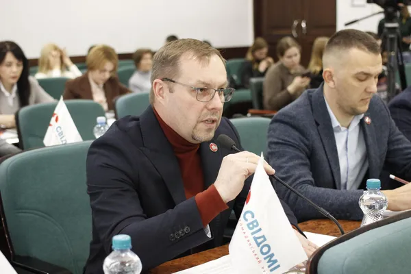Михайло Наход