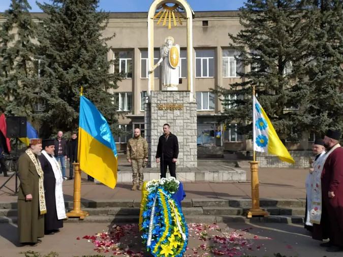 На Волині попрощалися із юним захисником Дмитром Жмуром (фото)