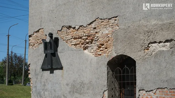 Луцьким євреям офіційно передали будівлю синагоги, де було «Динамо» (фото)