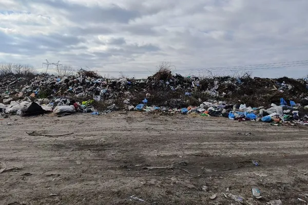 «Там страшне»: у лісах на Волині – майже дві сотні стихійних сміттєзвалищ