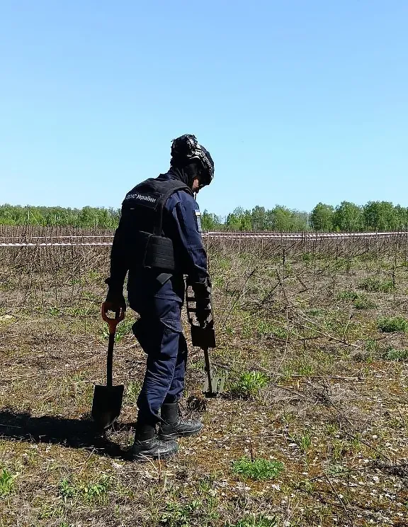 Волинські сапери розміновують Донеччину та Чернігівщину (фото)