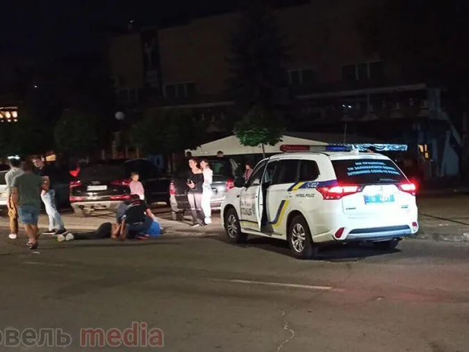 Один непритомний і один затриманий: поліція прокоментувала нічну бійку у Ковелі