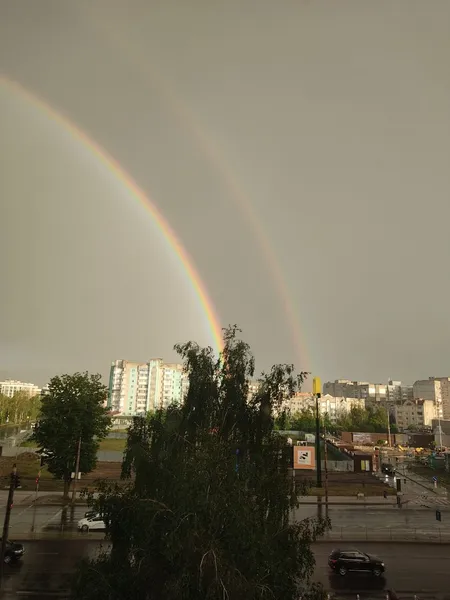 Над Луцьком після зливи засяяла подвійна веселка (фото)