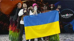 Kalush Orchestra повернувся до України: як зустріли переможців «Євробачення-2022» (відео)
