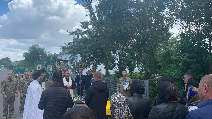На Волині попрощалися із полеглим Героєм Віталієм Борилюком (фото)