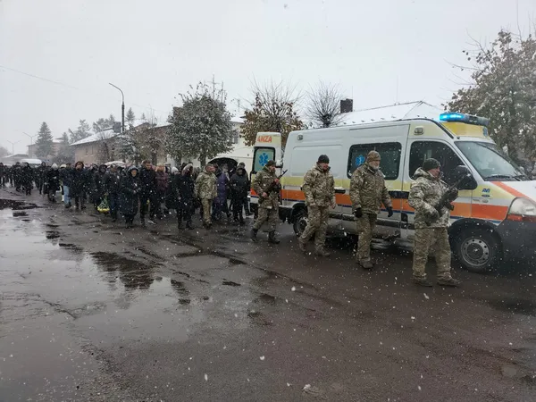 На Волині в останню дорогу провели захисника Юрія Чонку (фото)
