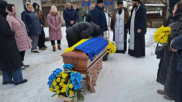 На Волині провели в останню дорогу 34-річного солдата Олександра Удота (фото)