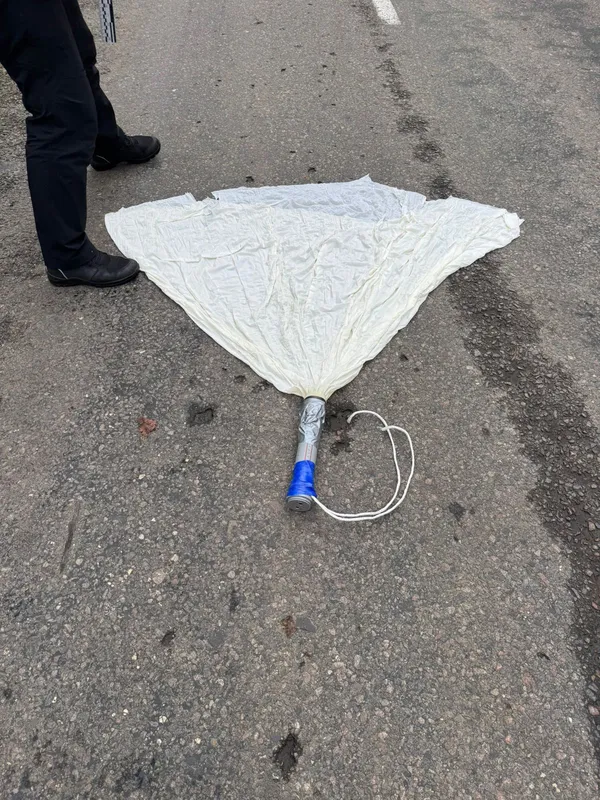 Куля з білоруськими цигарками не долетіла: на Волині зірвали повітряну контрабанду (фото)