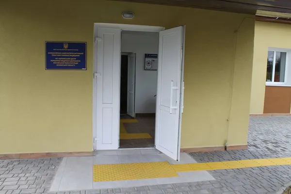 У Ратнівському районі запрацювала нова амбулаторія (фото)