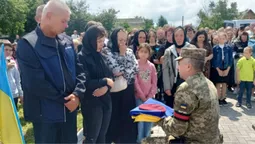 Без батька лишилася 4-річна донька: у Луцькому районі попрощалися із Гнатом Валерою (фото)