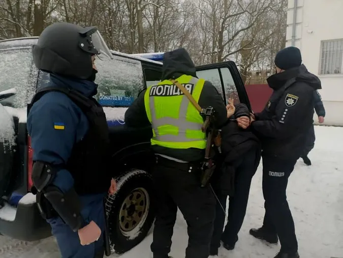 На Волині вчаться захищати суди від терористів і радикалів(фото)