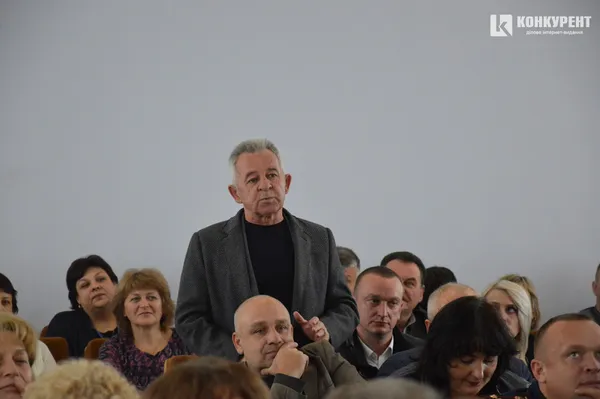 Як соромив та хвалив Савченко голову Луцької РДА Тараса Яковлева (репортаж)