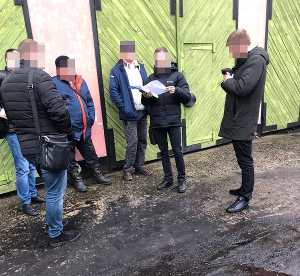 Контрабанда на пів мільйона: на Волині викрили схему постачання цигарок