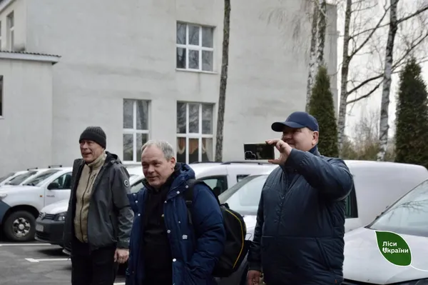 Поліські лісівники передали передріздвяні подарунки для Збройних сил (фото)