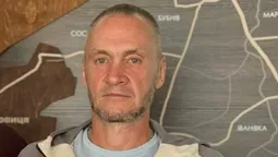 21 місяць у неволі: у Нововолинську зустріли звільненого з полону бійця Дмитра Аксененка (фото)