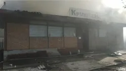 Назвали ймовірну причину пожежі у луцькому кафе (фото, відео)