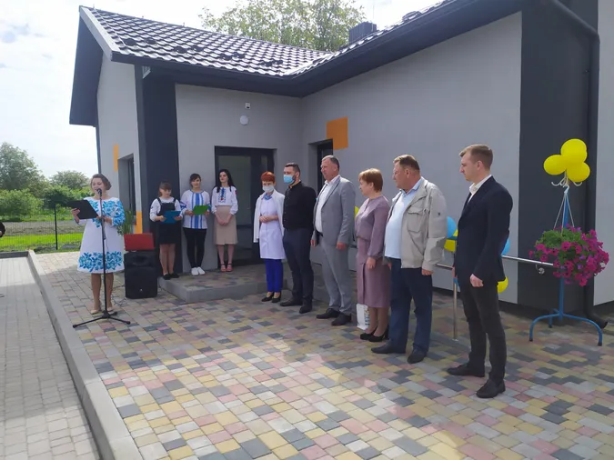 У Колодяжненській громаді відкрили відремонтовану за чотири мільйони амбулаторію