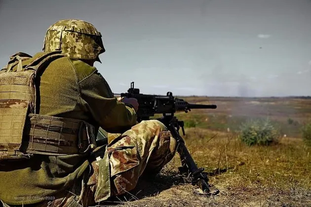 Близько 289 430 окупантів, 4979 танків, 5291 БпЛА: втрати росіян на 17 жовтня