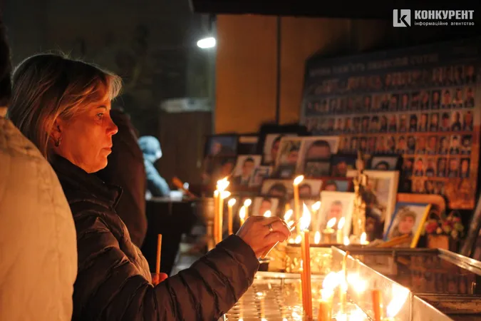У Луцьку попрощалися із загиблими захисниками Ігорем Бохонюком і Романом Волошкіним (відео)