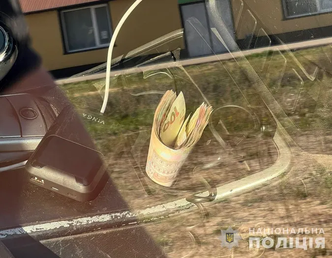 На Волині двоє мотоциклістів давали хабарі поліцейським (фото)
